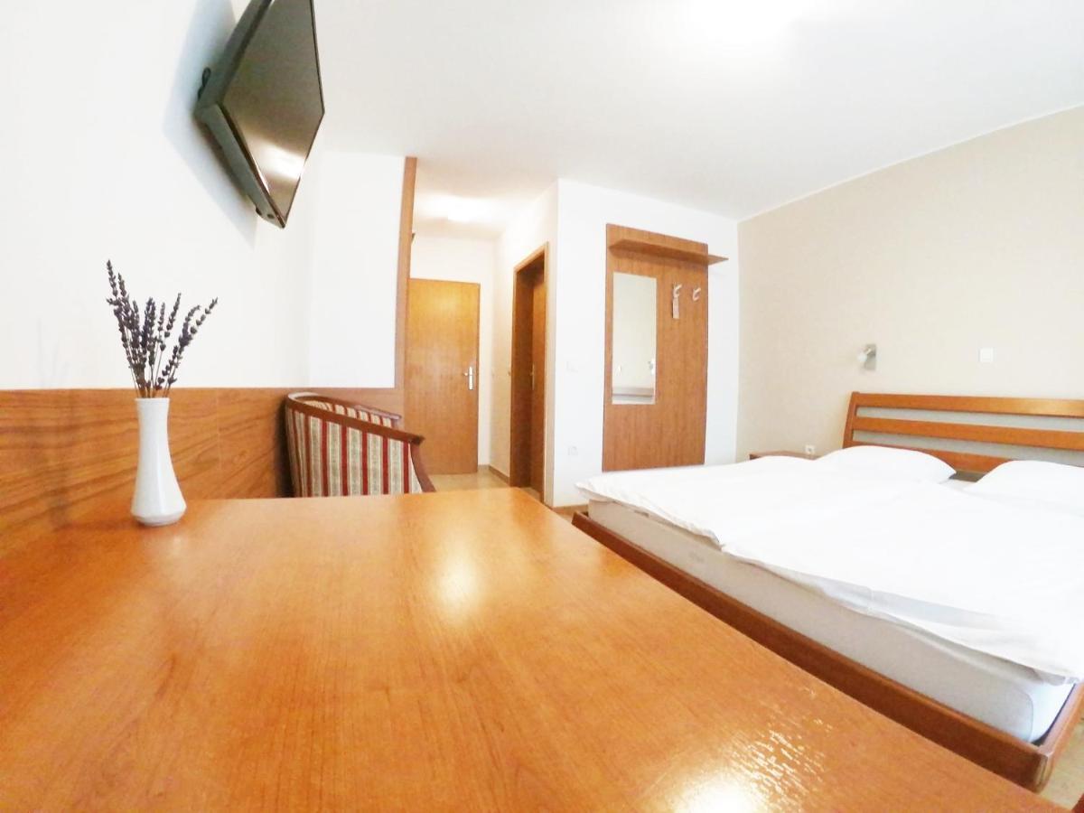 Hotel Stara Lipa Tasner Free Kitchen&Garage&Parking-Self Check In Maribor Exteriér fotografie